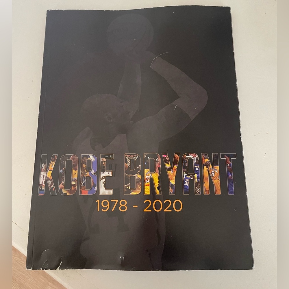 Kobe Bryant 1978-2020 Mamba Out Tribute Magazine LA Lakers NBA